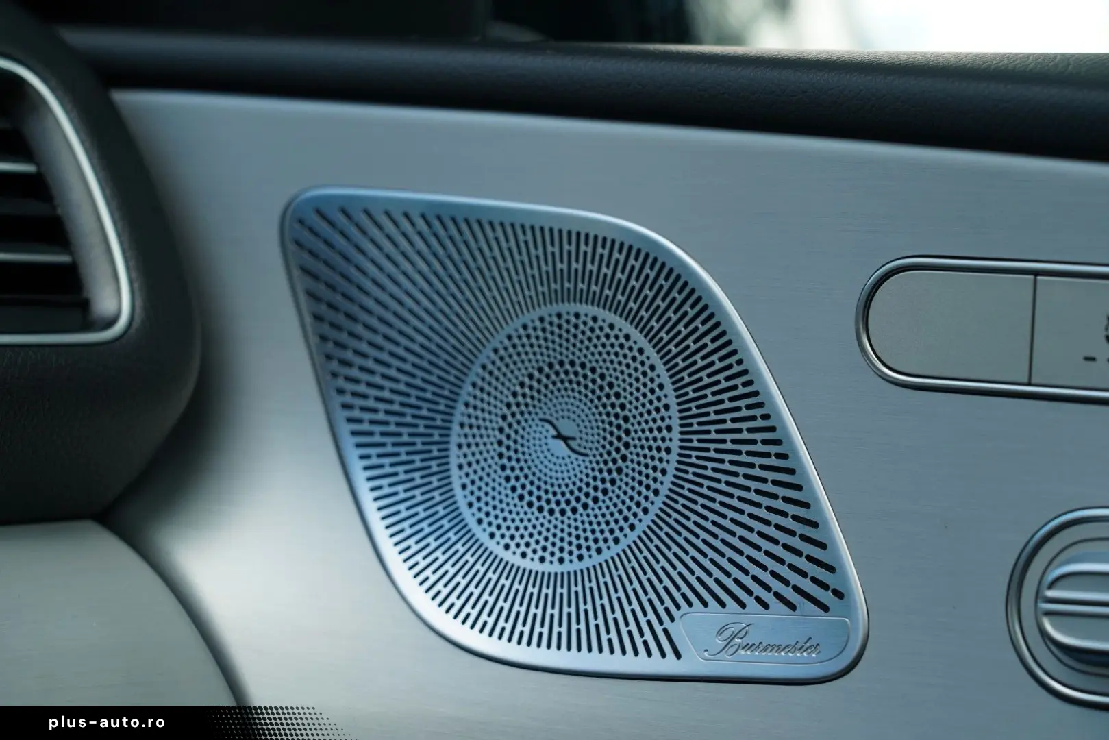 MERCEDES-BENZ GLE 350 de 4M 3xAMG AIRMATIC PANO BURMESTER