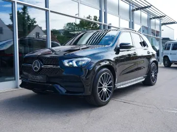 MERCEDES-BENZ GLE 350 de 4M 3xAMG AIRMATIC PANO BURMESTER