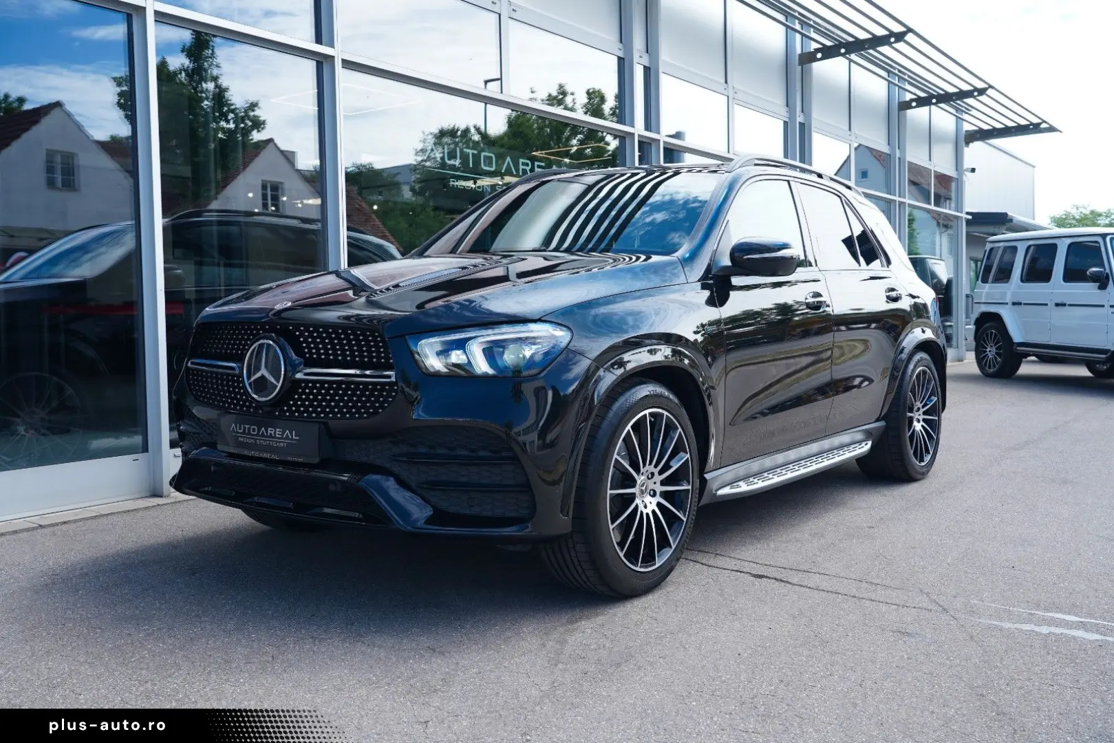 MERCEDES-BENZ GLE 350 de 4M 3xAMG AIRMATIC PANO BURMESTER