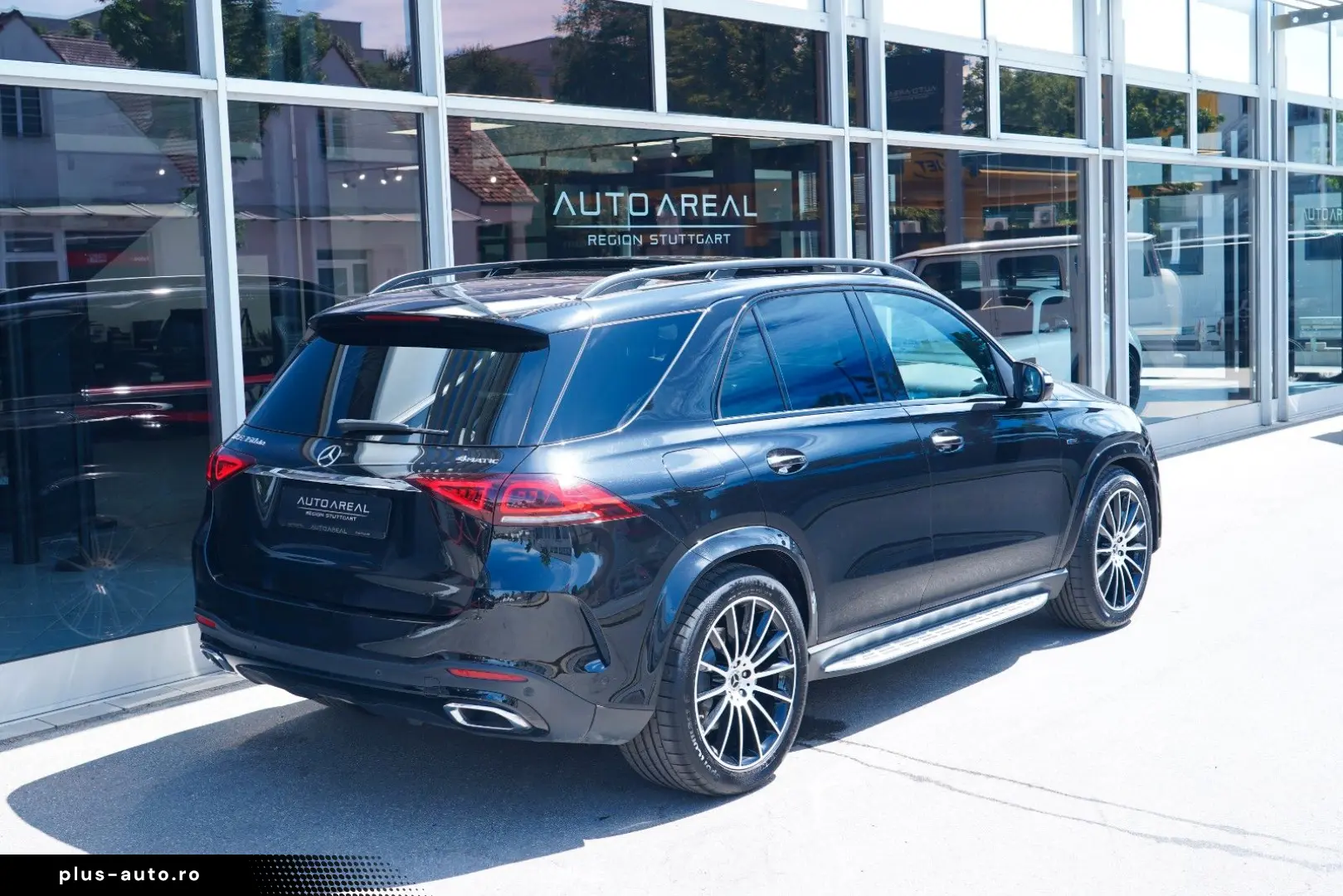MERCEDES-BENZ GLE 350 de 4M 3xAMG AIRMATIC PANO BURMESTER
