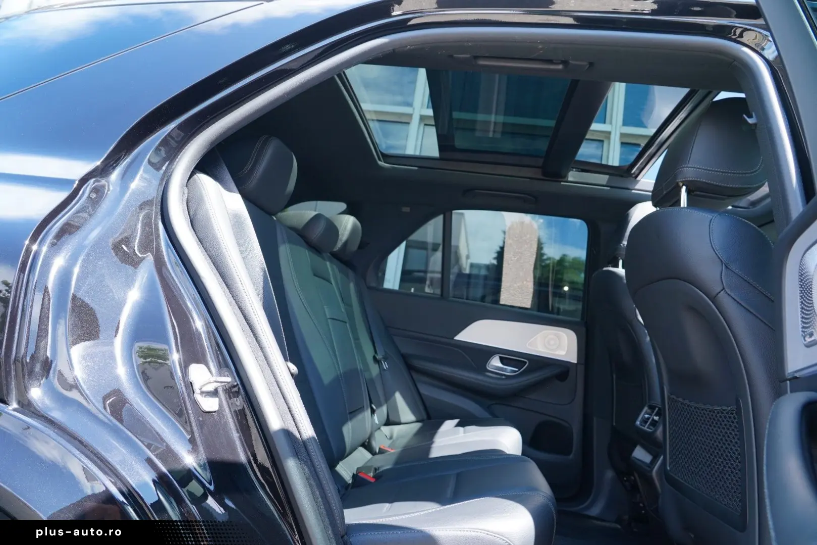 MERCEDES-BENZ GLE 350 de 4M 3xAMG AIRMATIC PANO BURMESTER