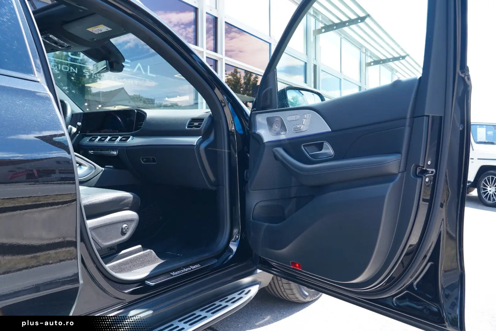 MERCEDES-BENZ GLE 350 de 4M 3xAMG AIRMATIC PANO BURMESTER
