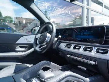 MERCEDES-BENZ GLE 350 de 4M 3xAMG AIRMATIC PANO BURMESTER