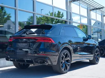 AUDI RSQ8 RS Q8 4.0 TFSI quattro Kera B&O Dyn-Pa Pano