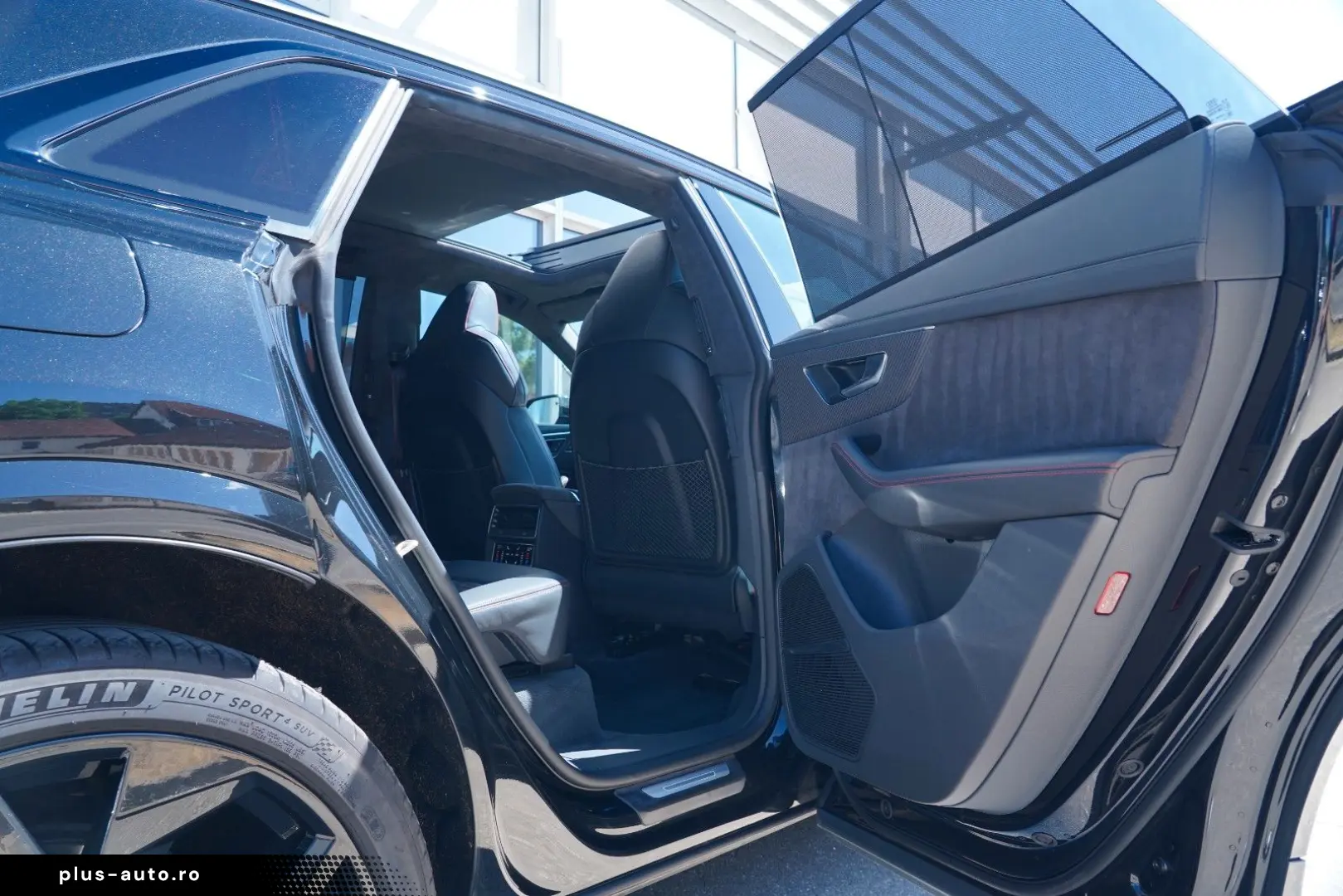 AUDI RSQ8 RS Q8 4.0 TFSI quattro Kera B&O Dyn-Pa Pano