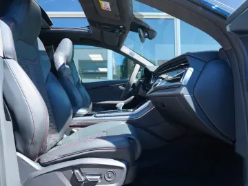 AUDI RSQ8 RS Q8 4.0 TFSI quattro Kera B&O Dyn-Pa Pano