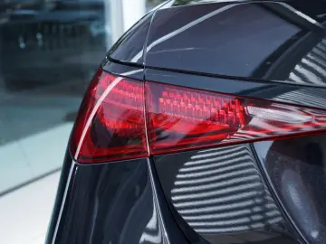 MERCEDES-BENZ S 400 d 4Matic 3xAMG PANO 4 5 -HAL BUR…