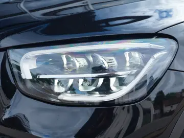 MERCEDES-BENZ GLC 300 de 4M 3xAMG PANO MEMORY