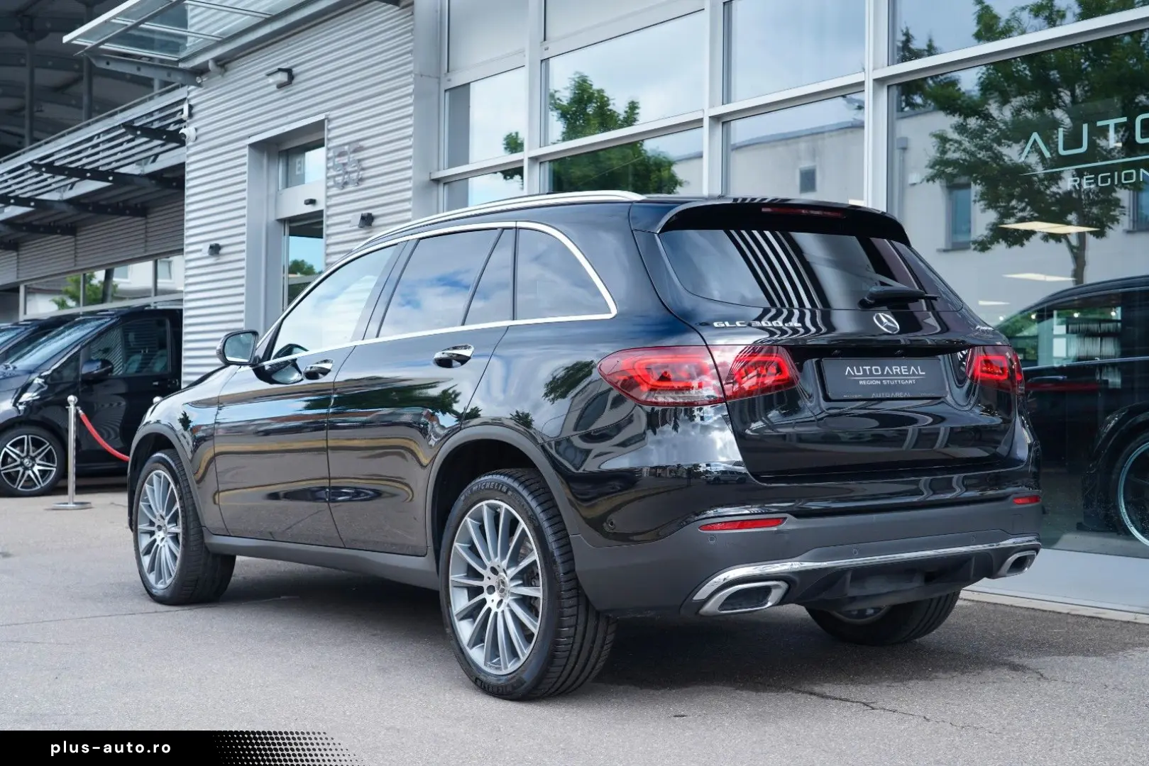 MERCEDES-BENZ GLC 300 de 4M 3xAMG PANO MEMORY