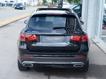 MERCEDES-BENZ GLC 300 de 4M 3xAMG PANO MEMORY