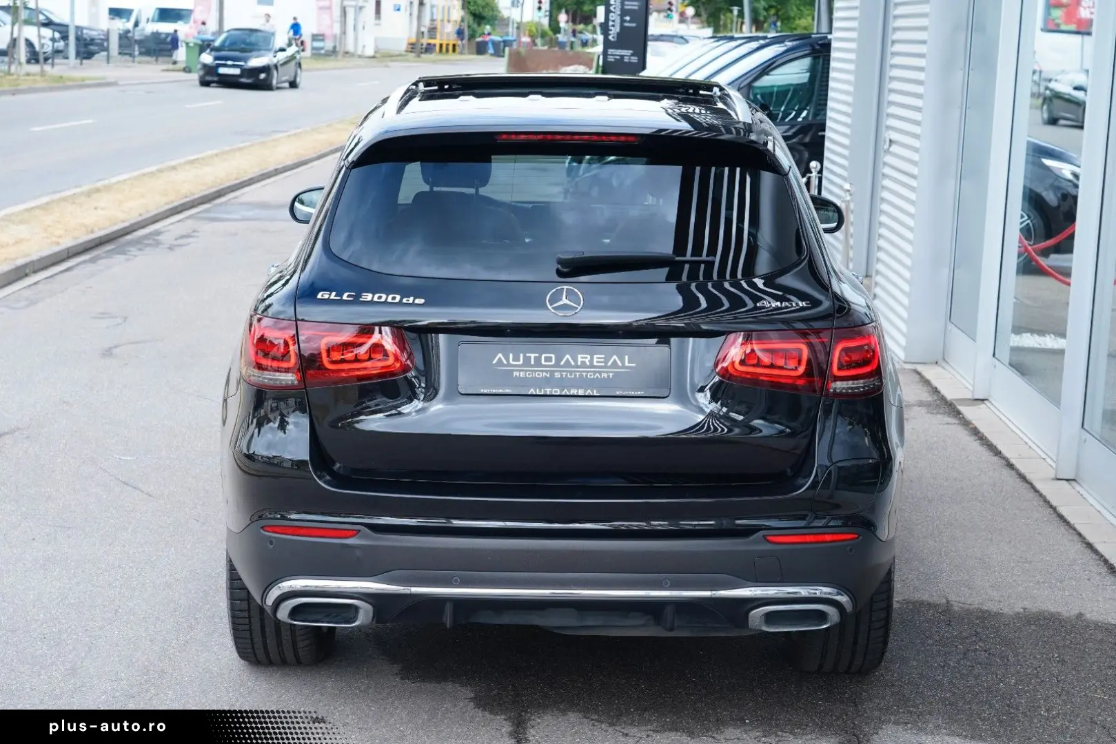 MERCEDES-BENZ GLC 300 de 4M 3xAMG PANO MEMORY