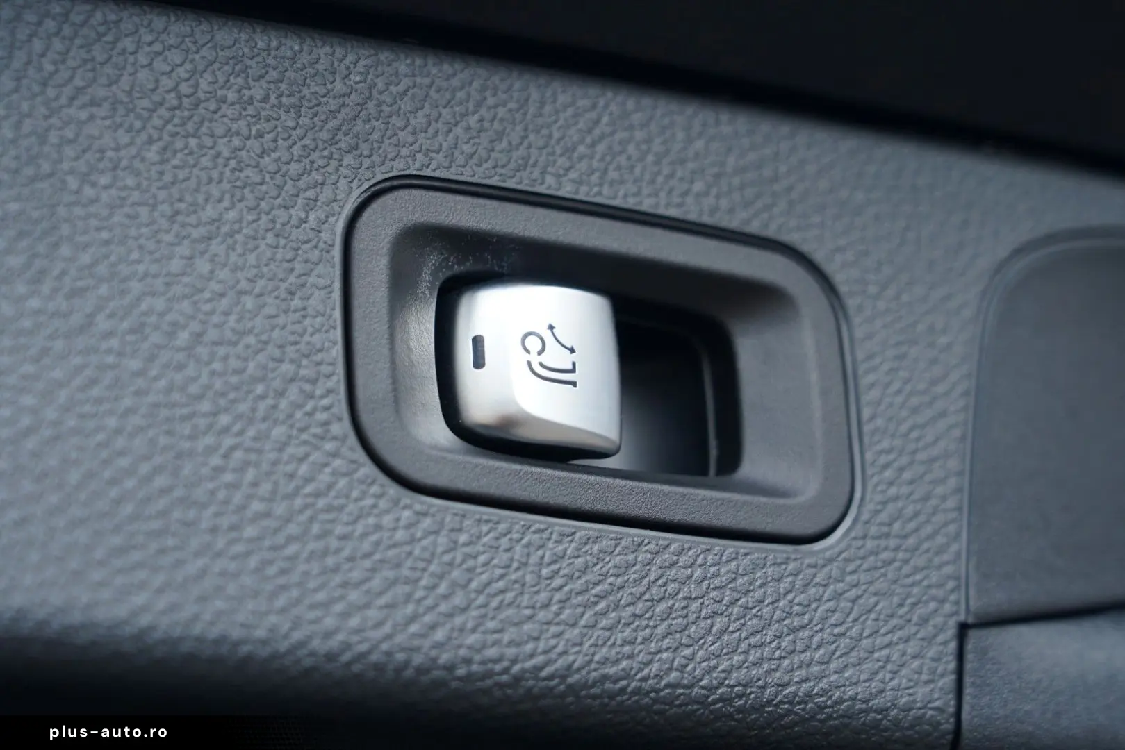 MERCEDES-BENZ GLC 300 de 4M 3xAMG PANO MEMORY