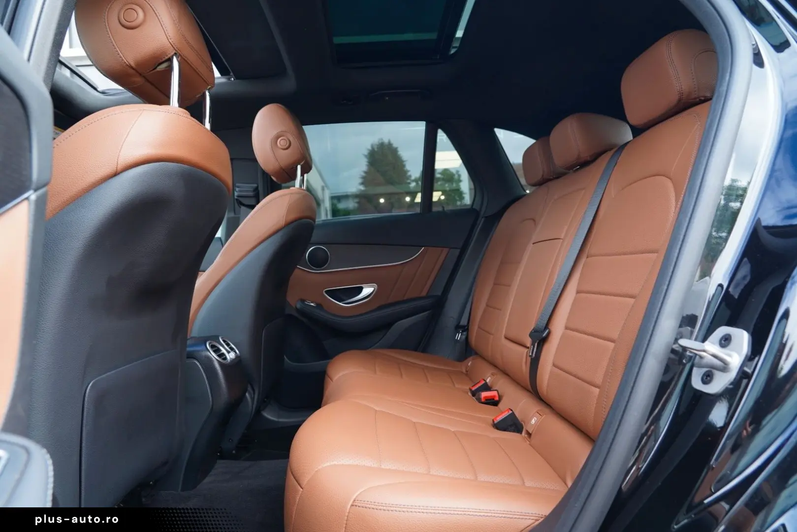 MERCEDES-BENZ GLC 300 de 4M 3xAMG PANO MEMORY