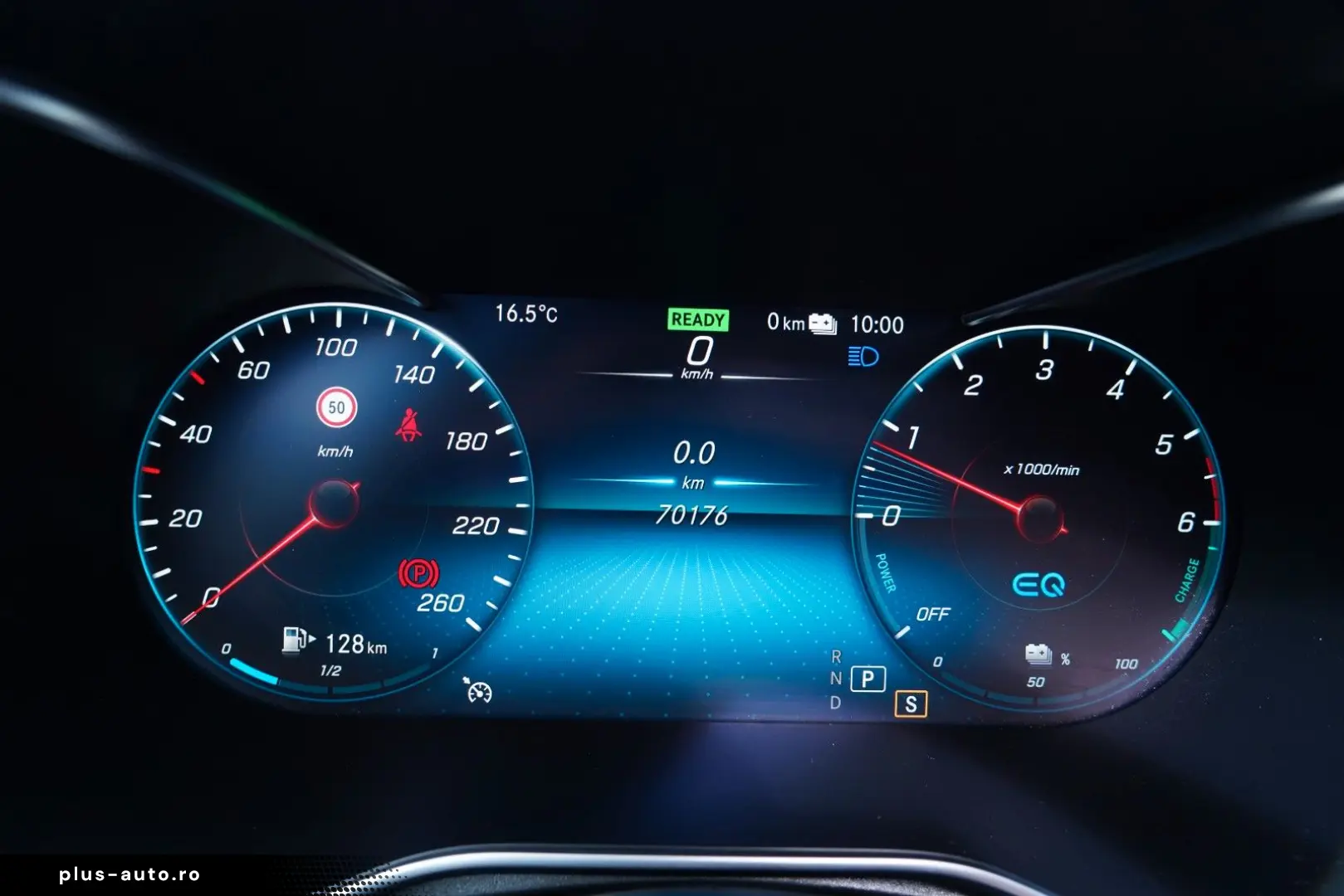 MERCEDES-BENZ GLC 300 de 4M 3xAMG PANO MEMORY