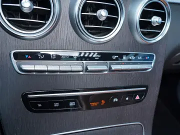MERCEDES-BENZ GLC 300 de 4M 3xAMG PANO MEMORY