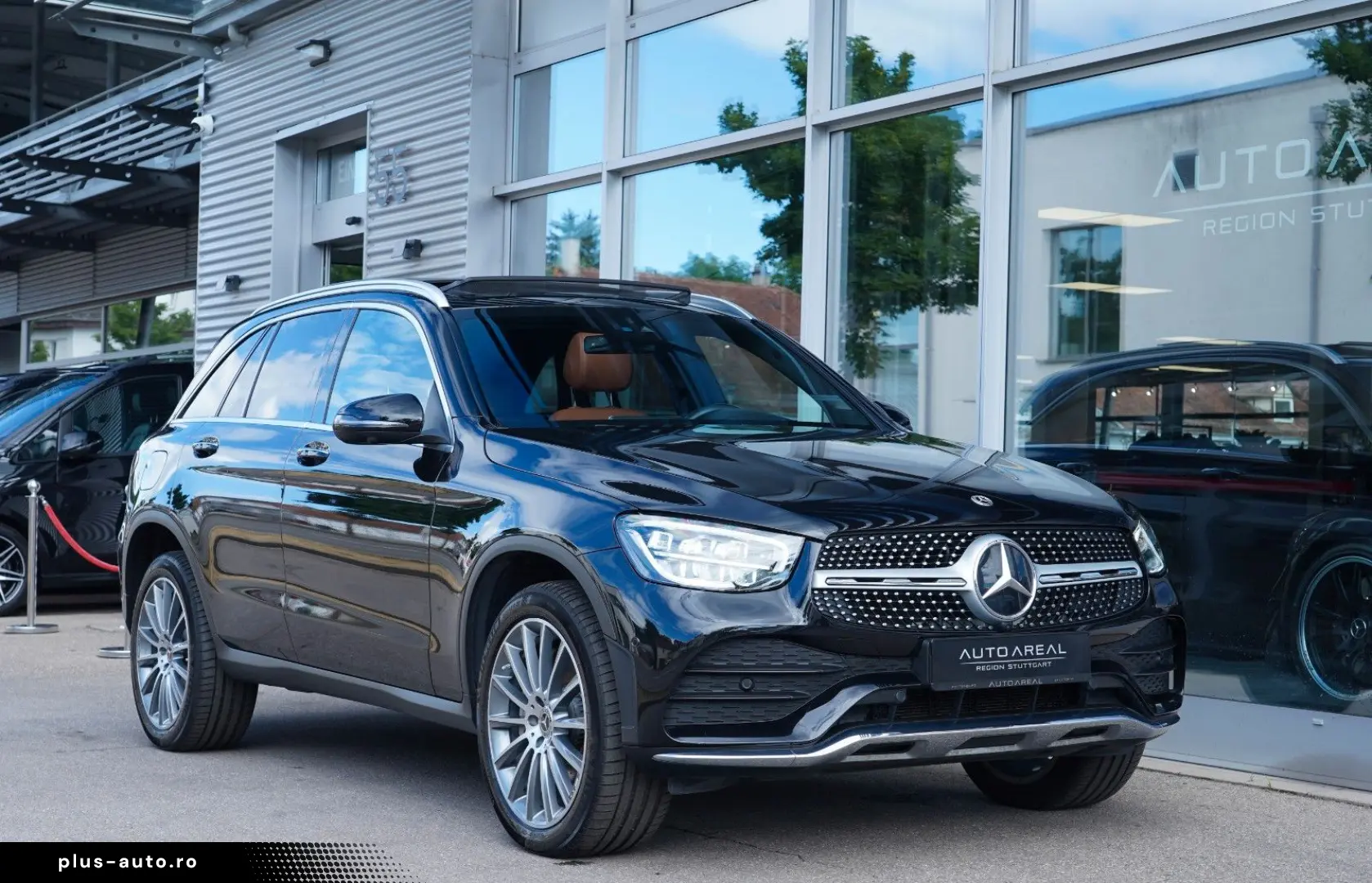 MERCEDES-BENZ GLC 300 de 4M 3xAMG PANO MEMORY
