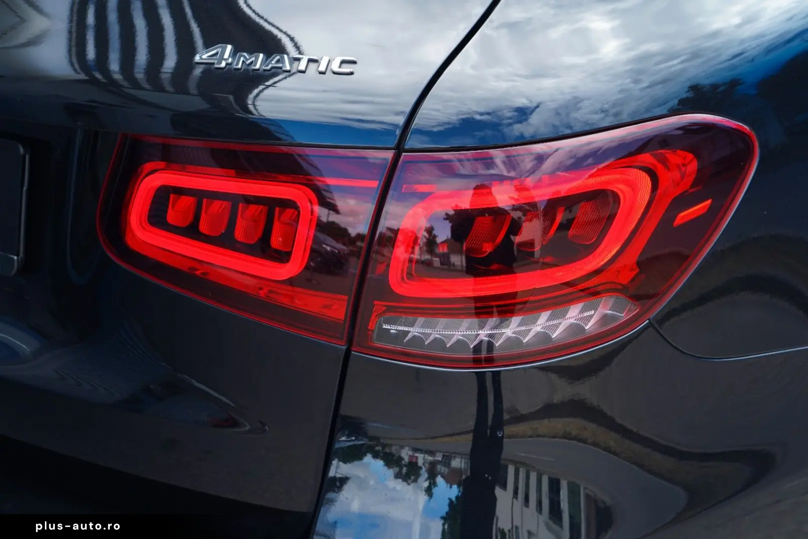 MERCEDES-BENZ GLC 300 de 4M 3xAMG PANO MEMORY