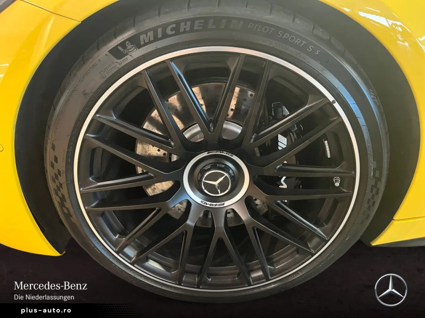 MERCEDES-BENZ GT 55 AMG 4M  Distr Pano Lift Night Burm3D 21