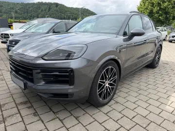 PORSCHE Cayenne E-Hybrid Luft Pano 21 Inno HeadUp BOSE