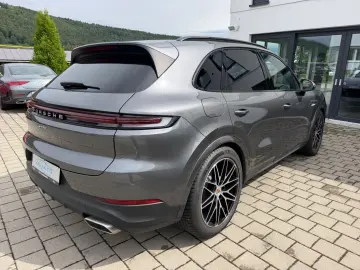 PORSCHE Cayenne E-Hybrid Luft Pano 21 Inno HeadUp BOSE