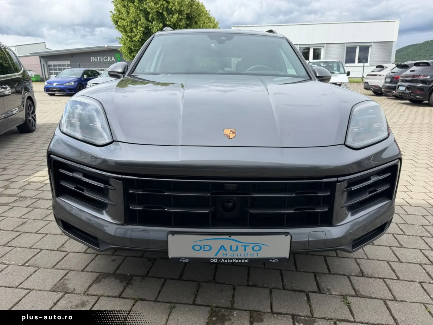 PORSCHE Cayenne E-Hybrid Luft Pano 21 Inno HeadUp BOSE