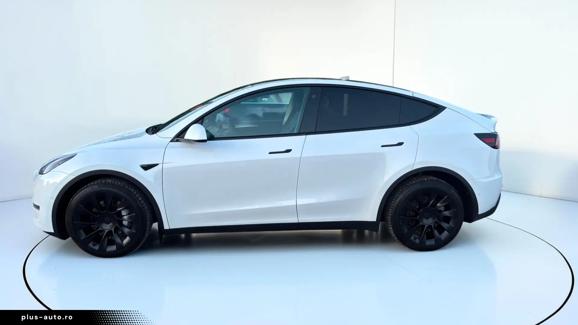 Tesla Model Y Long Range Dual Motor AWD