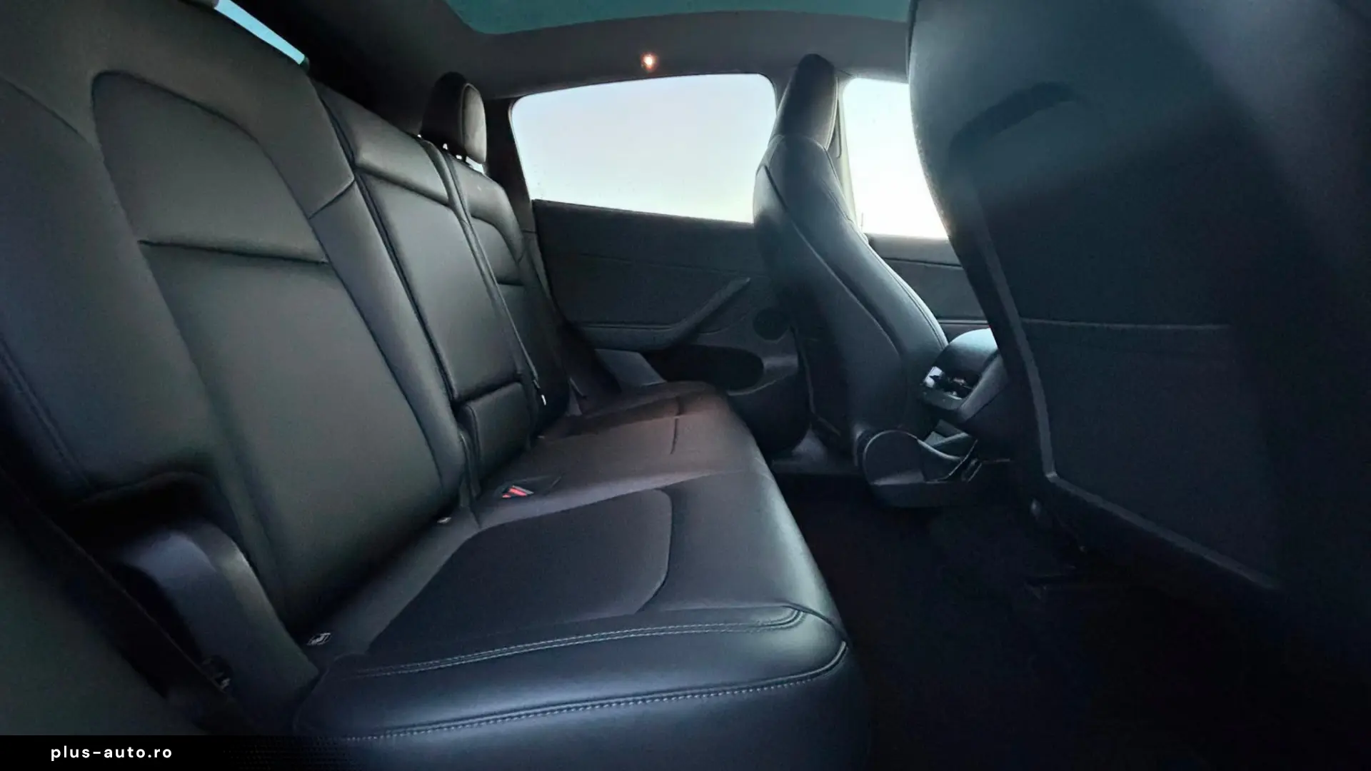 Tesla Model Y Long Range Dual Motor AWD