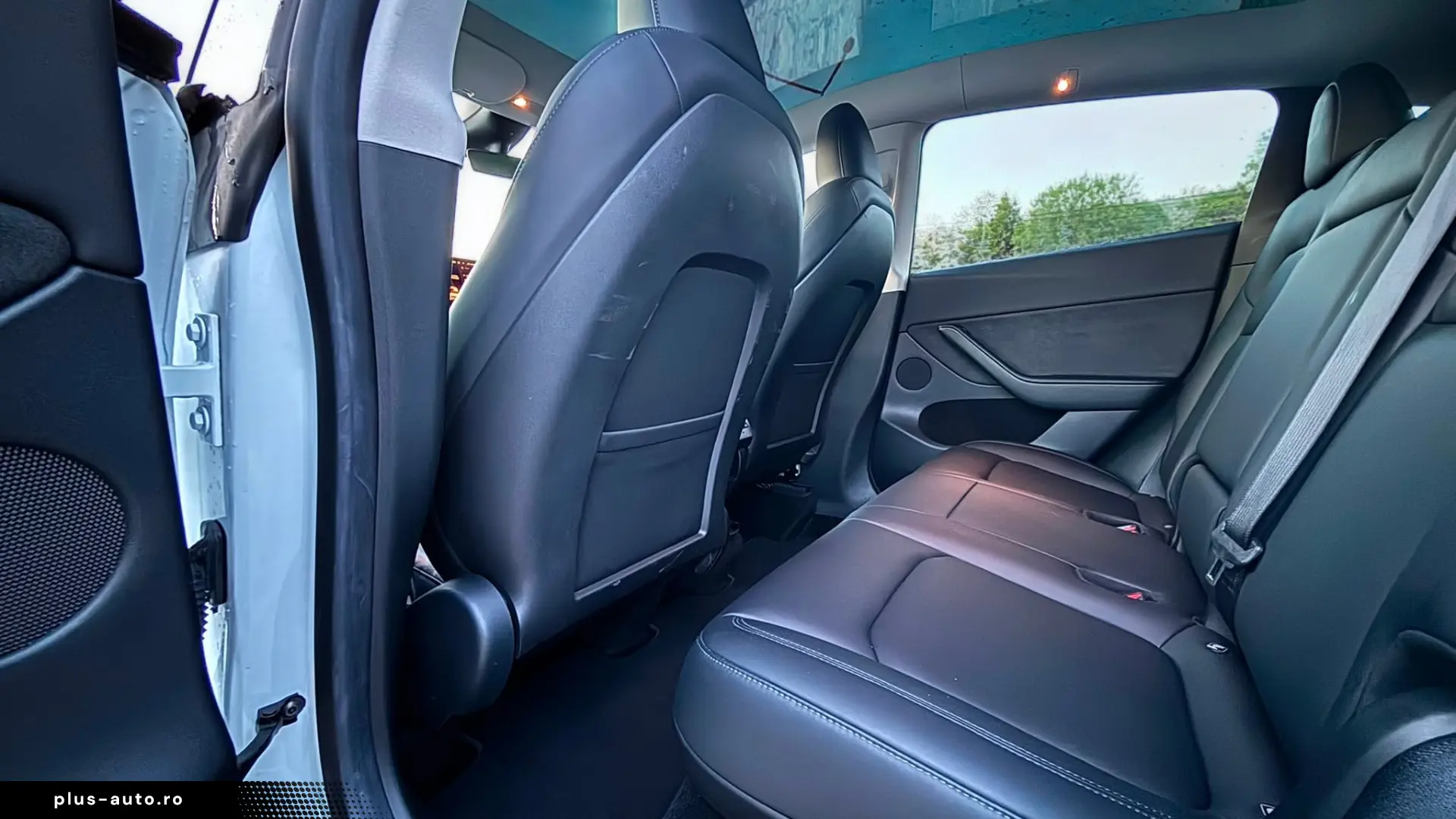 Tesla Model Y Long Range Dual Motor AWD