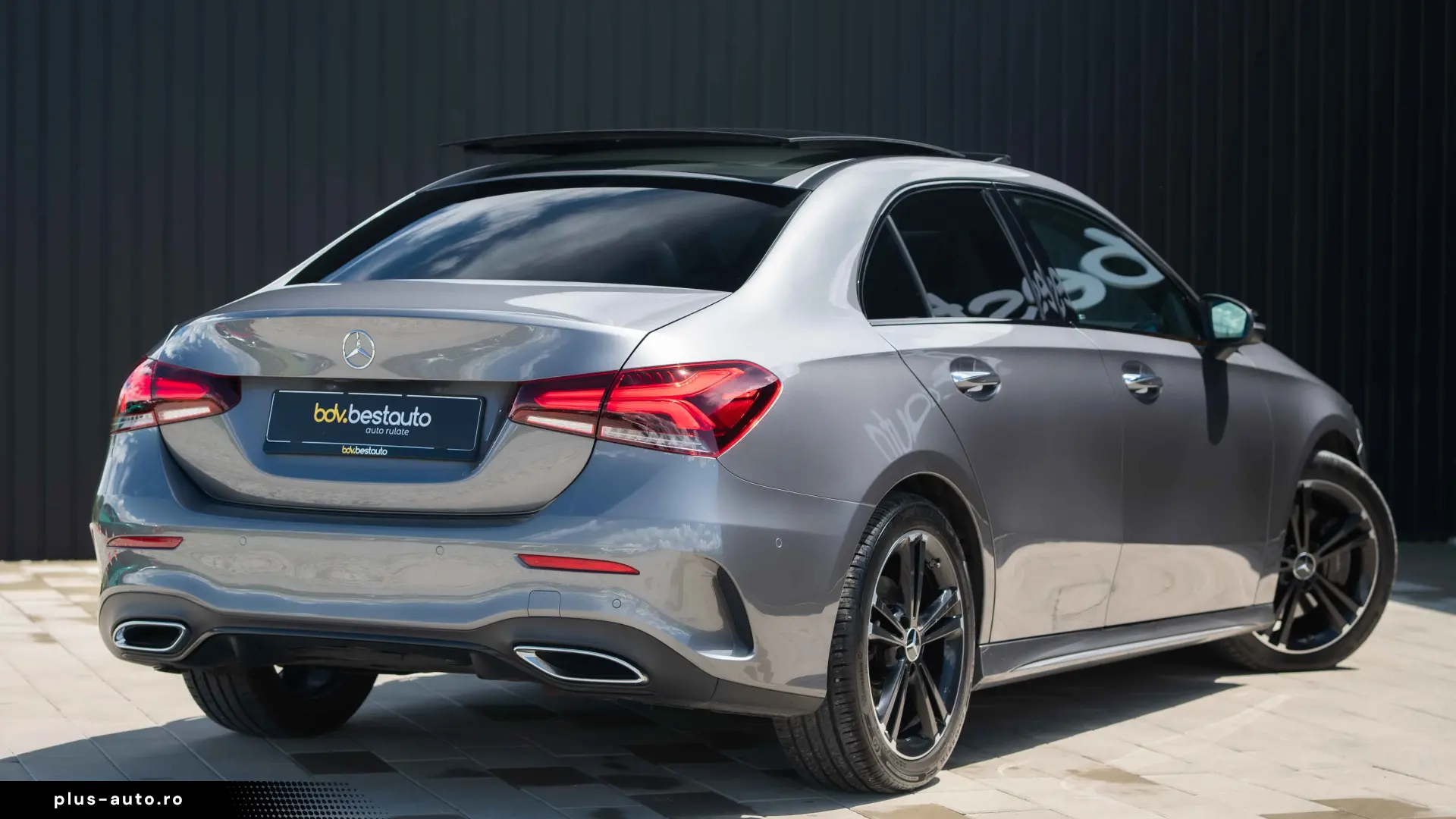 Mercedes-Benz A 220