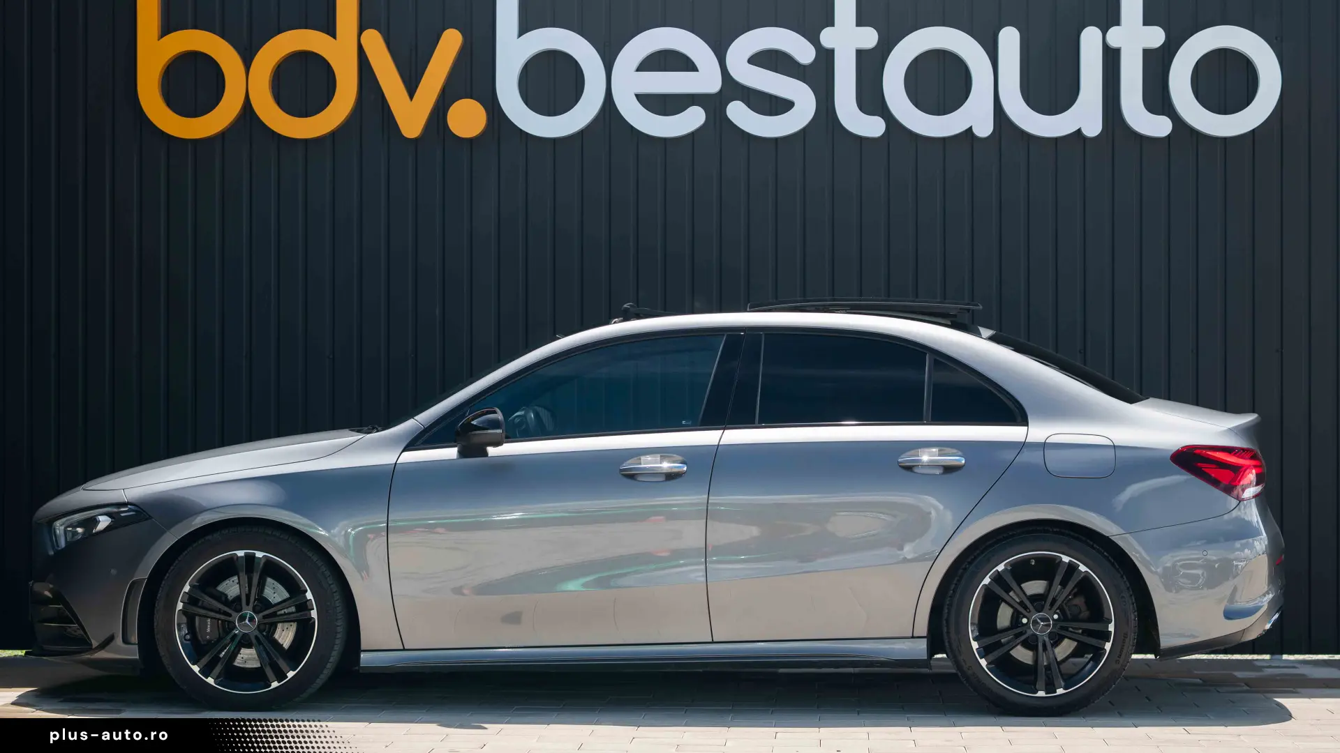Mercedes-Benz A 220