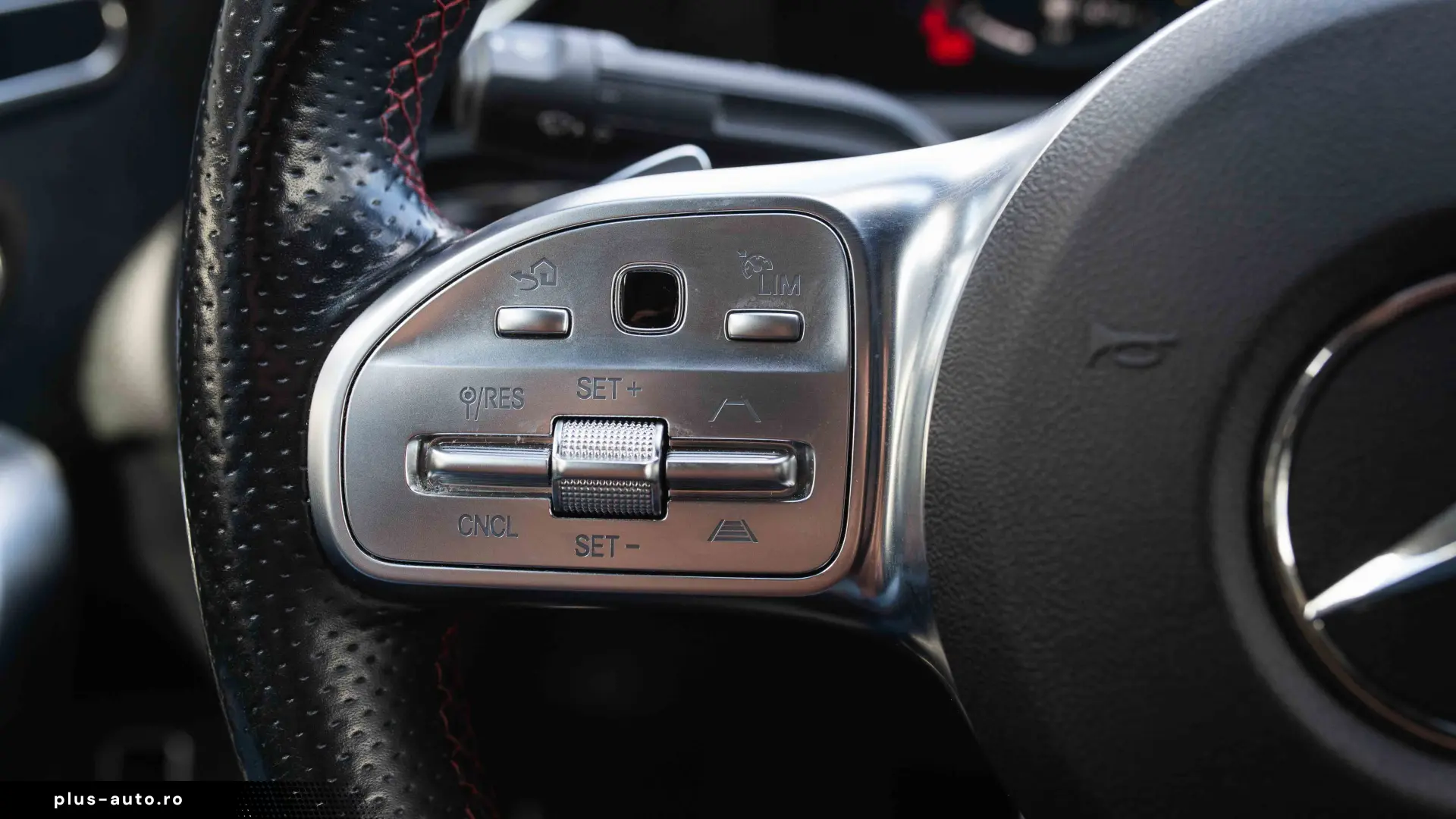 Mercedes-Benz A 220