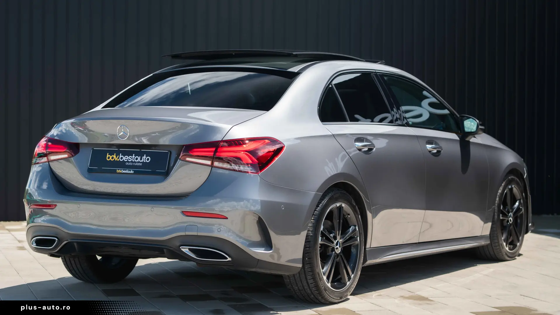 Mercedes-Benz A 220