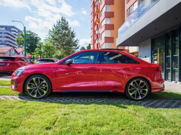 Audi S3 Lim. Ed. ONE HUD Matrix Acc DCC B&O 3D Pano Carbon