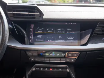 Audi S3 Lim. Ed. ONE HUD Matrix Acc DCC B&O 3D Pano Carbon