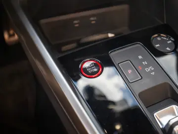 Audi S3 Lim. Ed. ONE HUD Matrix Acc DCC B&O 3D Pano Carbon