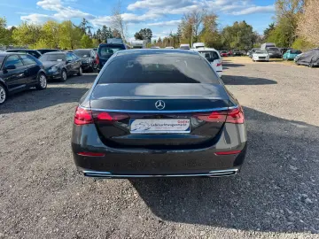 Mercedes-Benz E 220d Avant-garde Advanced Plus burmester