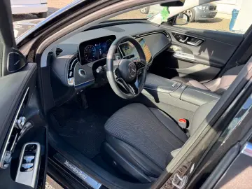 Mercedes-Benz E 220d Avant-garde Advanced Plus burmester