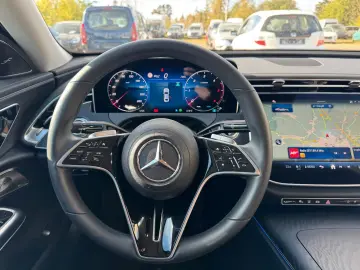 Mercedes-Benz E 220d Avant-garde Advanced Plus burmester