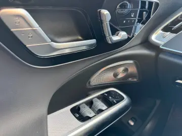 Mercedes-Benz E 220d Avant-garde Advanced Plus burmester