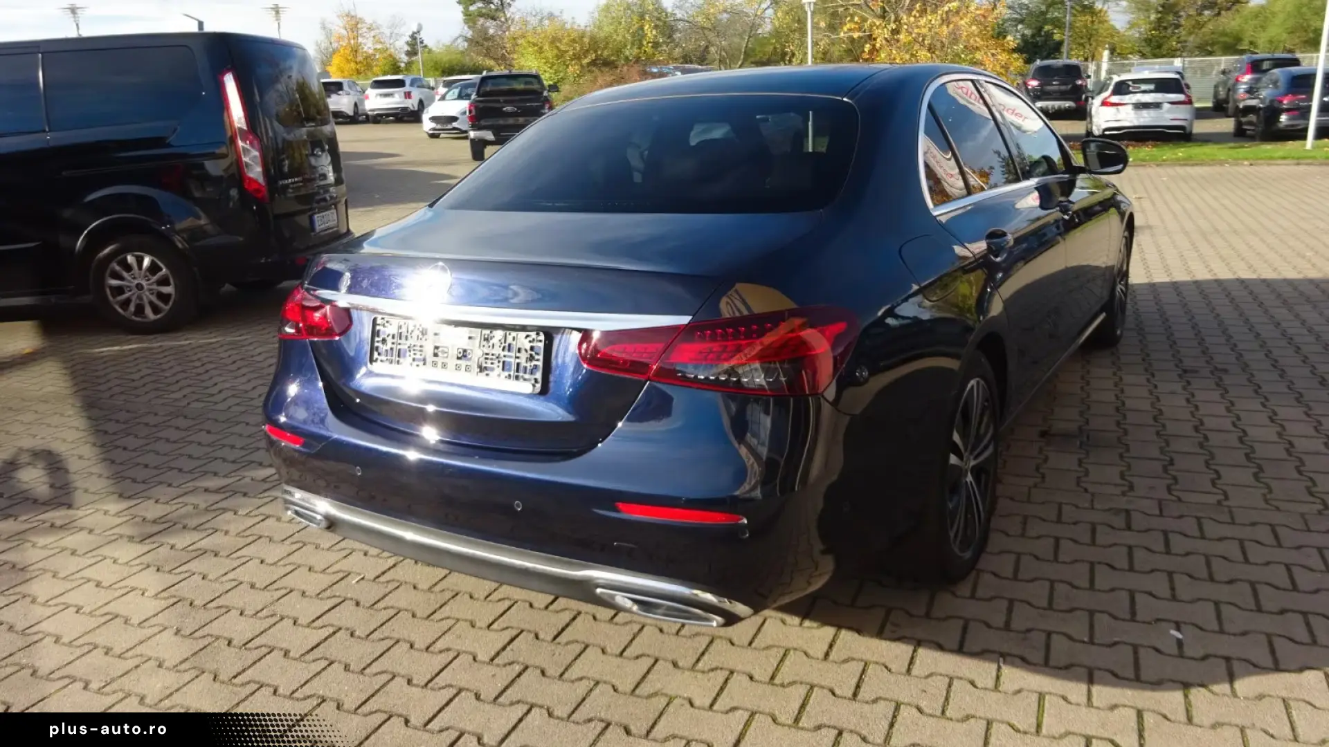 Mercedes-Benz E 220d 9G-TRONIC Avantgarde AHK Distronic Pano