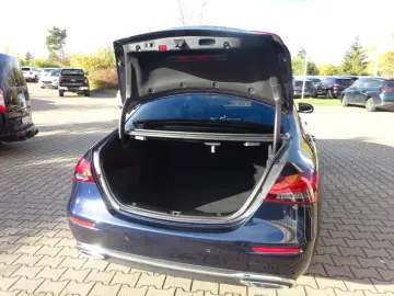 Mercedes-Benz E 220d 9G-TRONIC Avantgarde AHK Distronic Pano