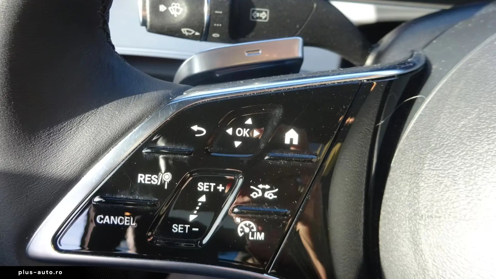 Mercedes-Benz E 220d 9G-TRONIC Avantgarde AHK Distronic Pano