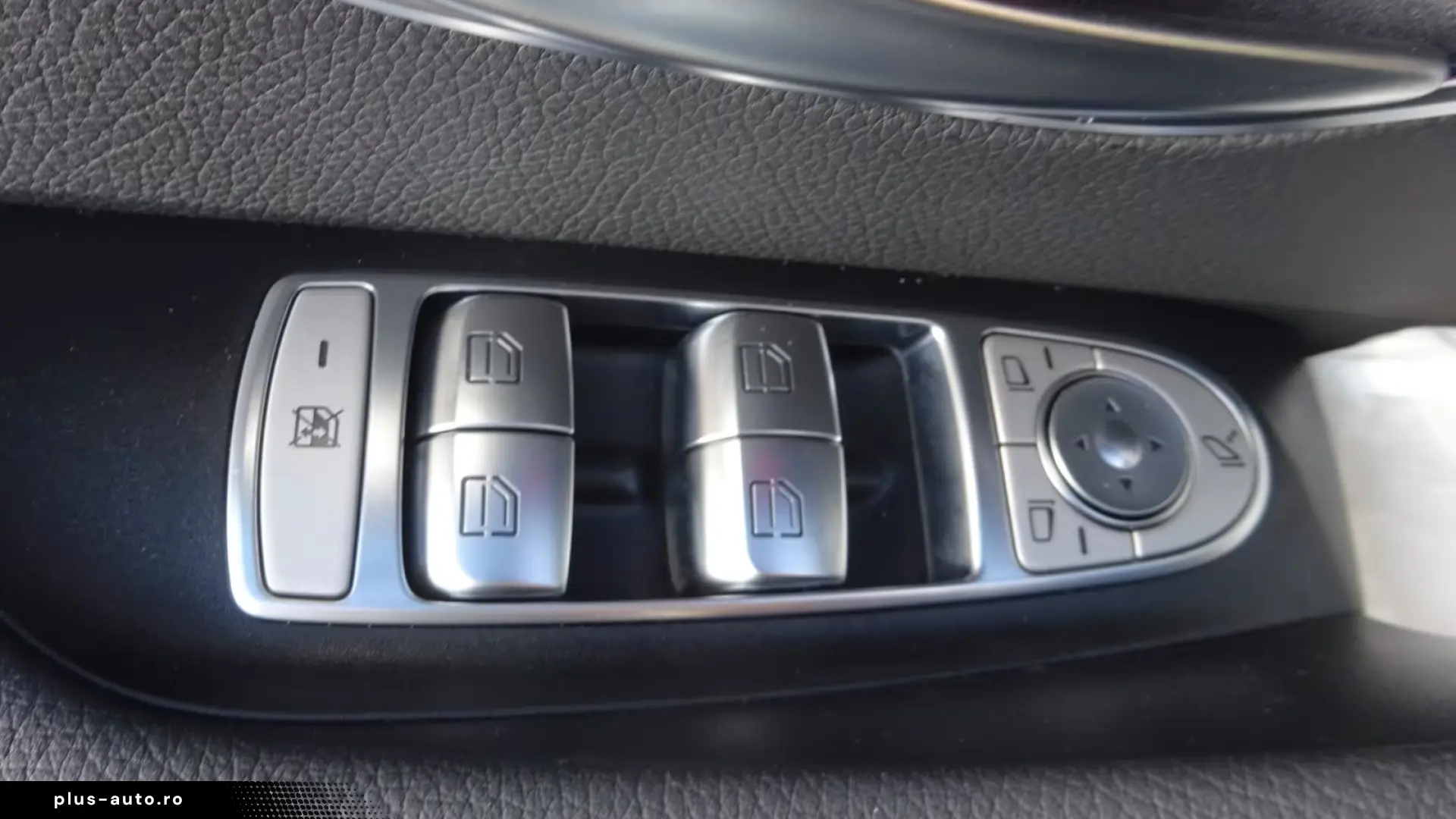 Mercedes-Benz E 220d 9G-TRONIC Avantgarde AHK Distronic Pano