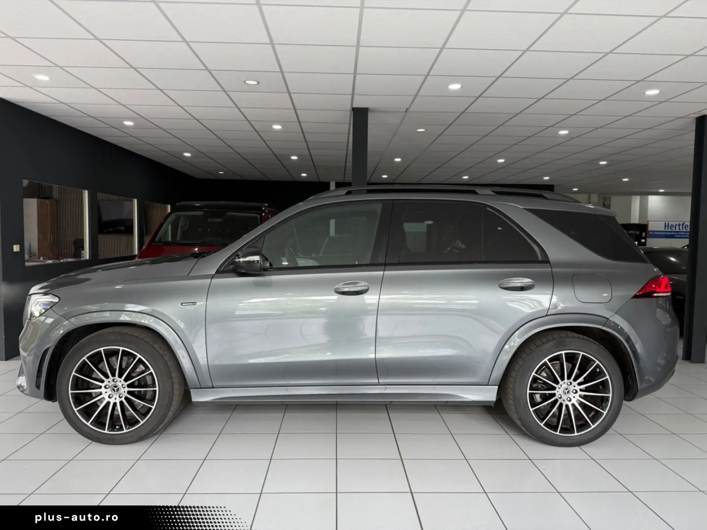 MERCEDES-BENZ GLE 350de 4Matic AMG-LINE PANO MEMORY AHK