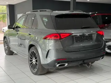 MERCEDES-BENZ GLE 350de 4Matic AMG-LINE PANO MEMORY AHK