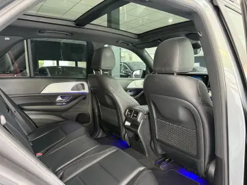 MERCEDES-BENZ GLE 350de 4Matic AMG-LINE PANO MEMORY AHK