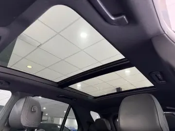 MERCEDES-BENZ GLE 350de 4Matic AMG-LINE PANO MEMORY AHK