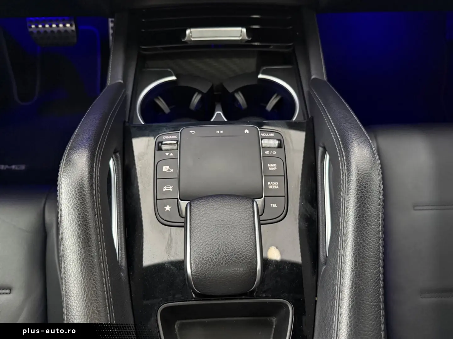 MERCEDES-BENZ GLE 350de 4Matic AMG-LINE PANO MEMORY AHK