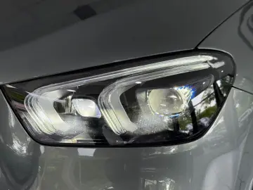 MERCEDES-BENZ GLE 350de 4Matic AMG-LINE PANO MEMORY AHK