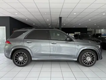 MERCEDES-BENZ GLE 350de 4Matic AMG-LINE PANO MEMORY AHK
